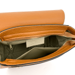 Чанта за през рамо от естествена кожа Nelina - оранжева 