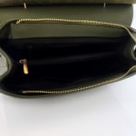 Луксозна дамска чанта от естествена кожа с елементи от естествен велур - черна 