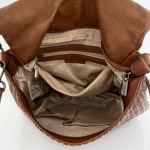 Удобна дамска чанта с много джобове - светло кафява 