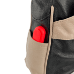 Удобна чанта за през рамо с много джобчета - бежова