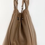 Модерна дамска чанта - светло кафява 