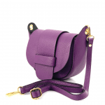 Чанта за през рамо от естествена кожа Leandra - тъмно лилава