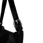Голяма дамска чанта + подарък - несесер - черна