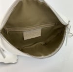 Дамска чанта тип " Бъбрек " от естествена кожа - бяла