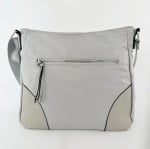 Дамска чанта за през рамо от водоустойчив материал - сива