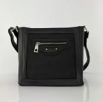 Удобна дамска чанта за през рамо - черна
