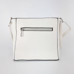 Модерна дамска чанта за през рамо - бяла
