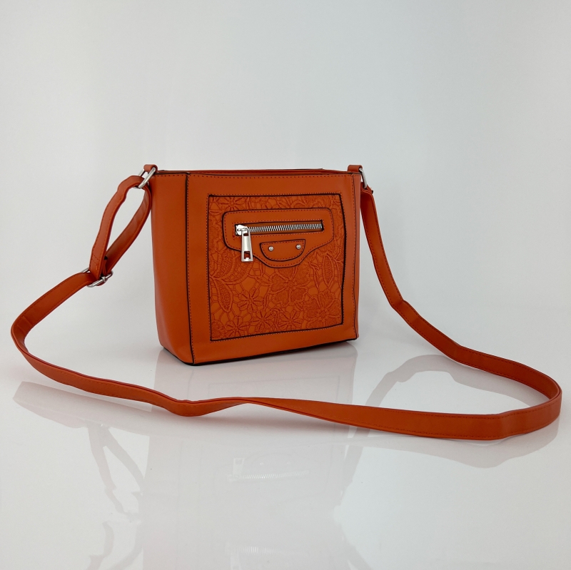 Модерна дамска чанта за през рамо - червено-оранжева